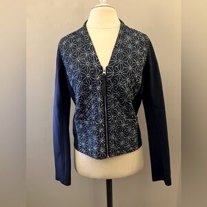 Gorgeous & rare Lululemon women’s quilted jacket Size XS